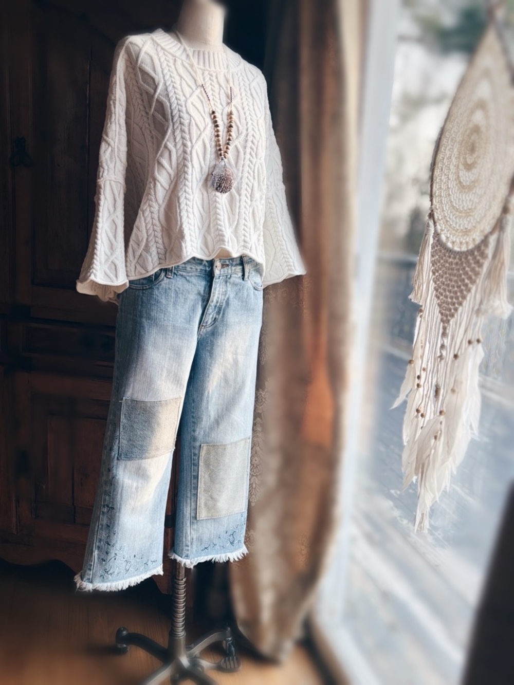 OOAK Artisan Upcycled Bleach Wash Patchwork Cropped Jeans 6P - Picture 12 of 12